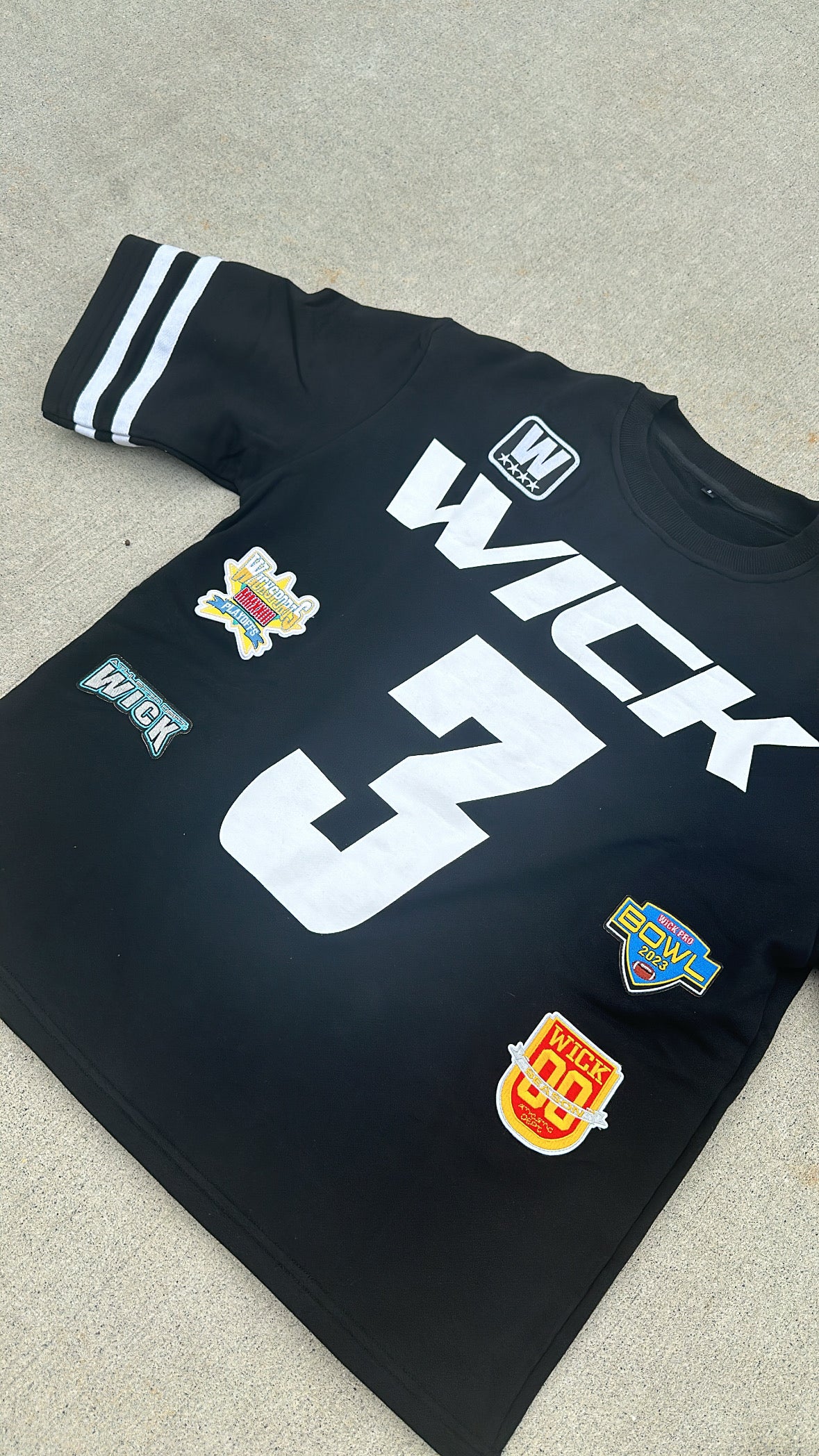 WICK BLACK AND WHITE JERSEY